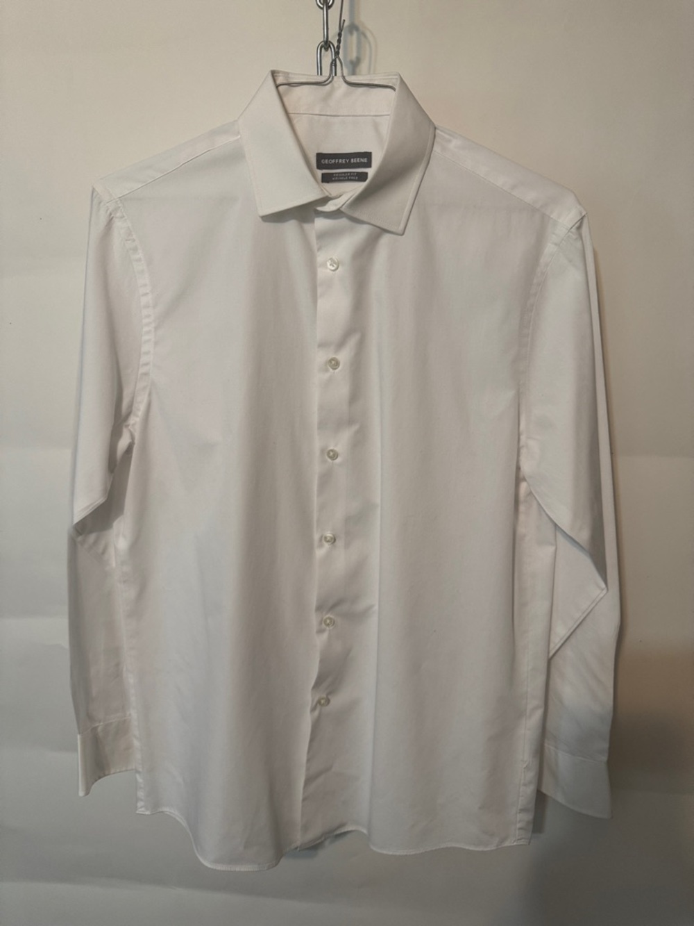 Geoffrey Beene Men's White Dress Shirt - Spread Collar. 15- 15.5. 32/33 sleeves